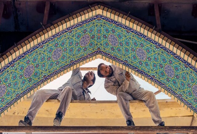 صحن حضرت زینب(س) در کربلا به مرحله کاشی‌کاری رسید